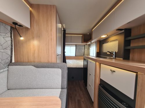 Knaus Sport 420 QD photo: 9