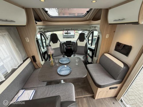 Sunlight T69 L Queensbed + Hubdach! EURO6! Foto: 6