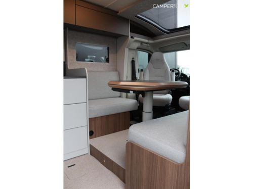 LMC Cruiser 750 EF 180hp Automatic | Diesel heating | Face to face | LED Headlights | Single beds | Separate shower | New from v photo: 6