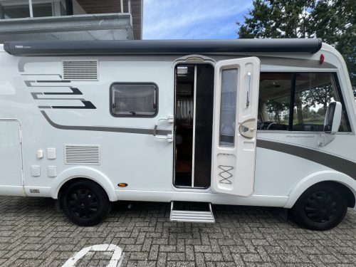 Hymer Exsis-I 504 EX LIT TRANVERSAL+LIT RELEVABLE AUTOMATIQUE EURO6 CLIM DE TOIT photo : 5