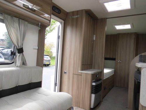 Sprite Cruzer 492 SR Mover, Kassettenschirm! Foto: 9