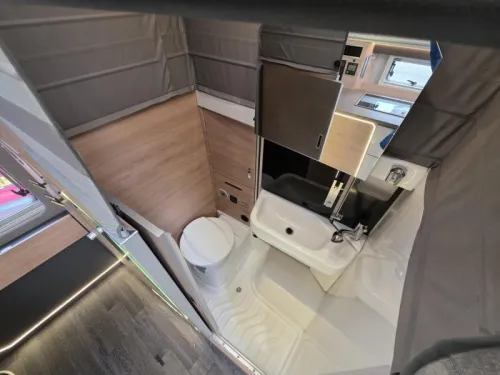 Knaus Tourer CUVision 500 LT Automaat dakairco ch94  foto: 9