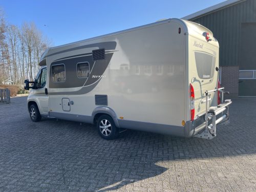 B&uuml;rstner Nexxo T 685 Foto: 2