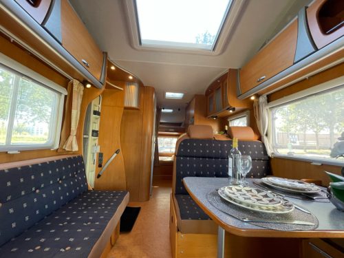 Dethleffs Fortero 6785 Overcab+stable bed family Motorhome camera  photo: 19