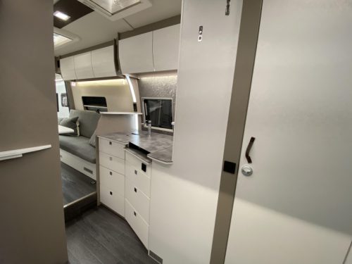 Frankia Yucon 7.0 Lounge Rundsitz V6 Autom. Foto: 10