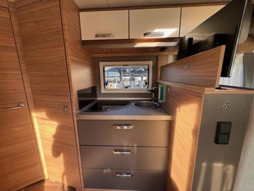 Weinsberg CaraCore 650 MF 2xAirco 180 PK 5persoons  foto: 16