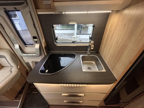 Knaus Sky Wave Airco 230V, Solarpanel Foto: 13