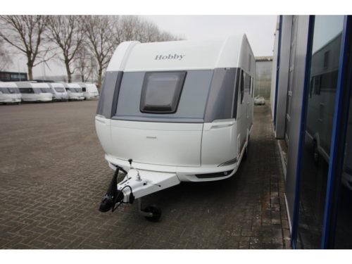 Hobby De Luxe 460 UFE Franz&ouml;sisches Bett & Rundsitzgruppe! Foto: 4
