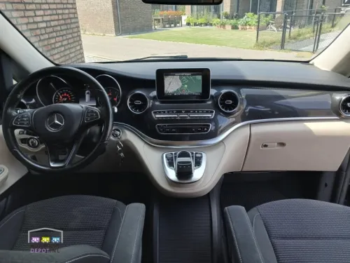 Mercedes-Benz V-Class Marco Polo 250 photo: 9