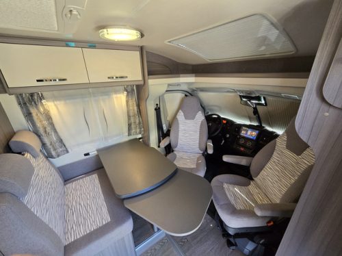 Hobby OPTIMA ONTOUR V65 GE ONLY 16,839 KM !! AIR SUSPENSION SINGLE BEDS TV + SATELLITE SOLAR PANEL SWIVEL SEATS photo: 13