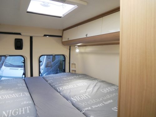 Sun Living Flexo SLX, Kastenwagen 6,40 Meter, L&auml;ngsbetten!! Foto: 18
