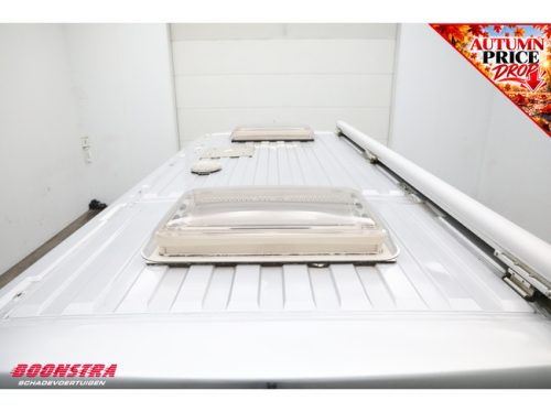Adria Twin 2.3 M. Jet Querbett Mittelk&uuml;che L&auml;ngssitzgruppe Klima Klimaanlage Foto: 5