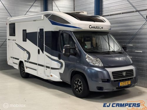 Chausson 617 GA Single beds + Pop-up roof bed!