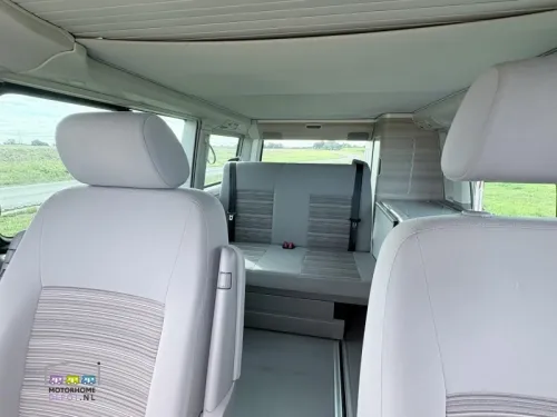 Volkswagen California photo: 7