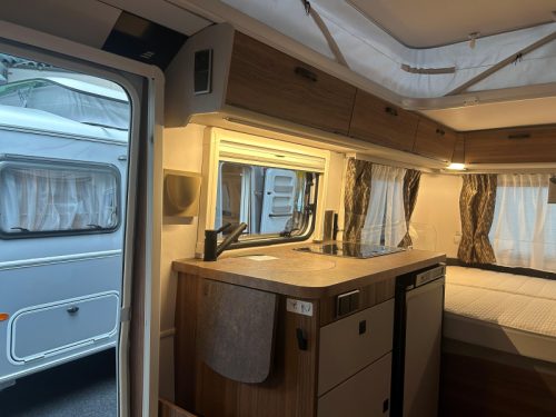 Eriba Touring Legend 530 LAATSTE 2026 Foto: 6