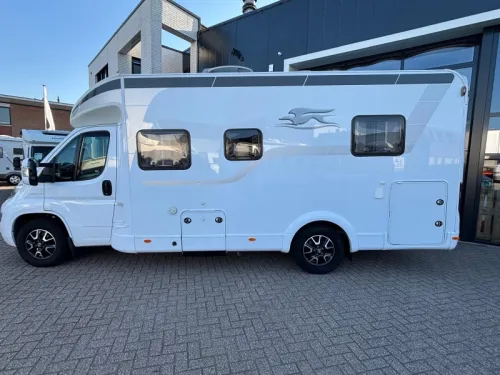 Laika Kosmo 212 Nivelliersystem Queensbett 7m Foto: 6
