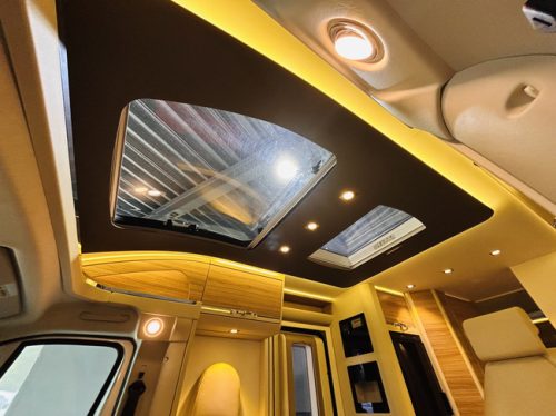 Adria CORAL S 670SL PLUS , Automaat, L&auml;ngsbetten, Origineel Nederlands, 1e eigenaar foto: 22
