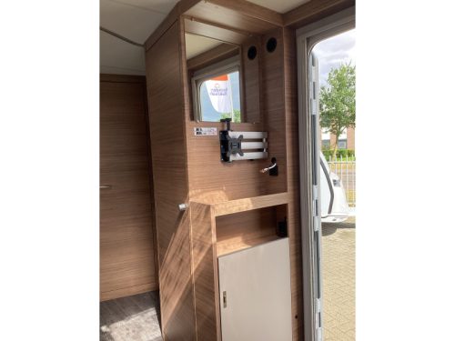 Knaus Sport E-Power Selection 450 FU mover/airco/omnistor photo: 13