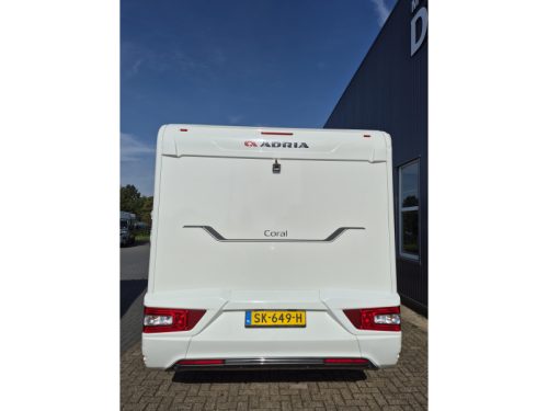 Adria Coral Axess 670 SC Lit central, porte-v&eacute;los photo : 4