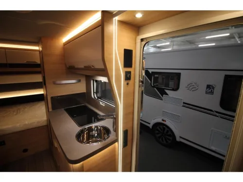 Knaus Sudwind Black Selection 420 QD Transverse bed & Tall refrigerator! photo: 20