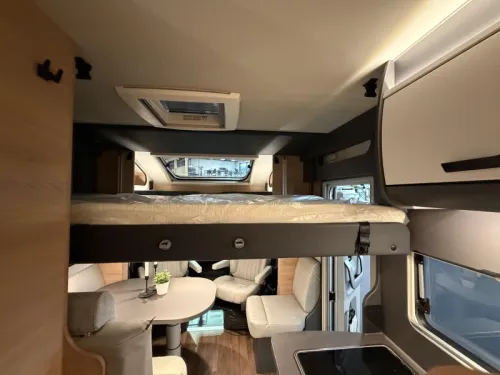 Knaus L!ve Wave 650 MEG Black Selection /Automatik Foto: 17