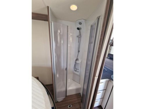 Knaus L!ve Wave 650 MX queen bed pull-down bed photo: 6