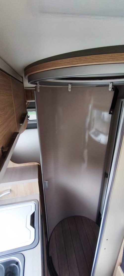 KNAUS R07 foto: 46
