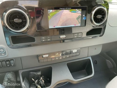 Hymer B-MCT 600 White-Line Mercedes 170-HP Automatic Single beds, Many extras and low mileage, 1st Owner photo: 14