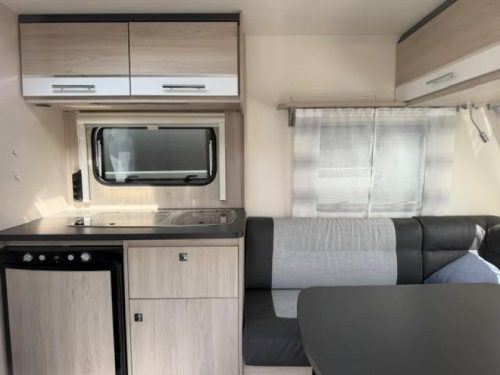 Caravelair Antares Style 455 Mover/ Bicycle carrier photo: 4