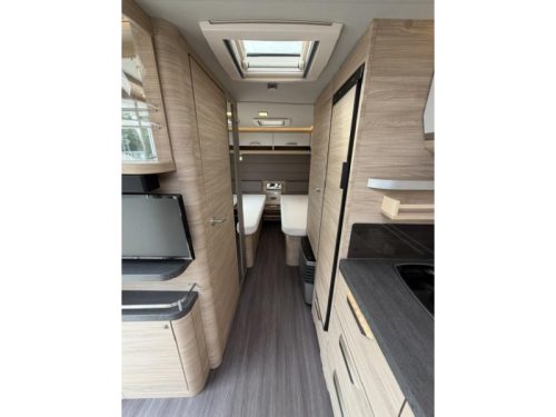 Knaus Sudwind 540 UE Incl. Mover and Awning photo: 15