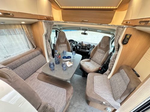 Malibu By Carthago T460 LE photo: 6
