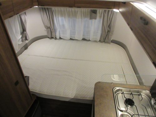 Eriba Touring 310 Schmal, leicht, trotzdem ger&auml;umig! Foto: 5