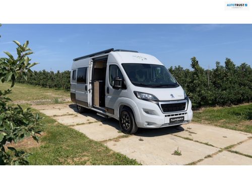 Roadcar R 640 (p&ouml;ssl Group) Single beds/165HP/Awning/bike rack/New condition photo: 0
