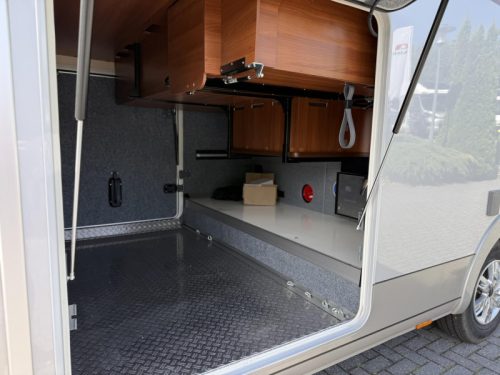Carthago Liner For Two 53 L U-shaped dinette - Full accessories photo: 9