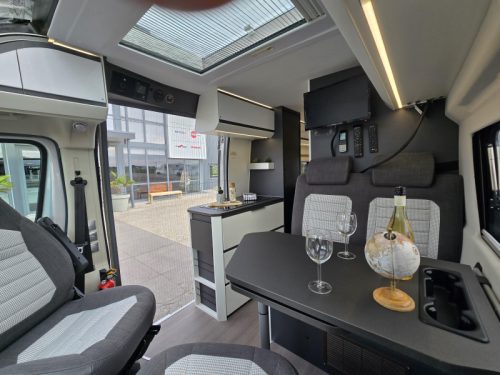 Adria Twin Supreme 640 SLB 2x Airco Omvormer Lithium  foto: 1
