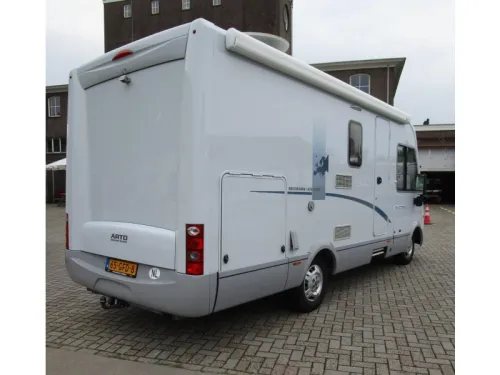 Niesmann+Bischoff Arto 64 GL very complete Motorhome photo: 11