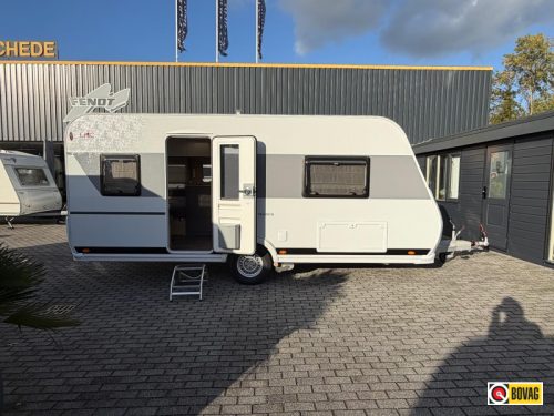 LMC Tandero 480 D Mit Truma Rangierhilfe!  Foto: 0