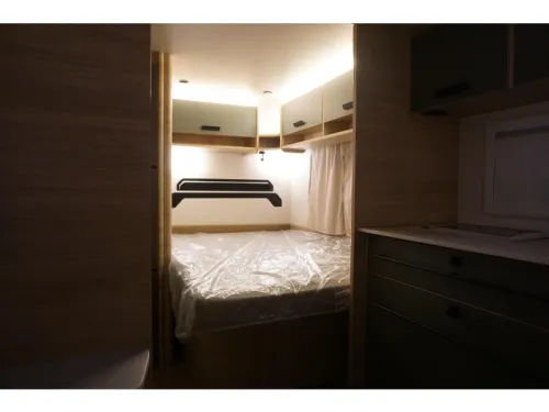 Caravelair Exclusive Line 475 Combi 6E heating photo: 9
