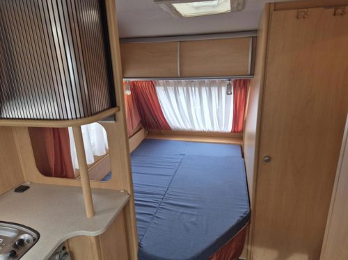 Dethleffs 450 Tourist Light year of manufacture. 2006 TOP condition ! with neat Awning ! photo: 10