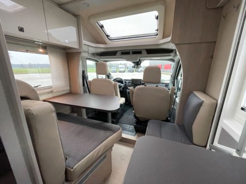 B&uuml;rstner Lineo T620G, Automatik 155 PS, Einzelbetten Foto: 7