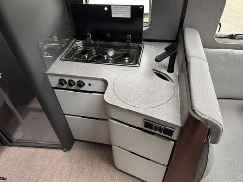 Hymer B-MC T 680 LITHIUM-SOLAR-INVERTER photo: 9