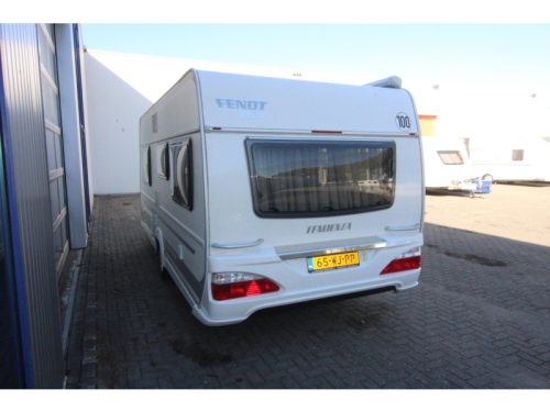 Fendt Tendenza 465 SFB Thule 6300 Mover Bicycle rack photo: 3