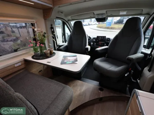 Hymer Yellowstone 640 automaat!  Foto: 10