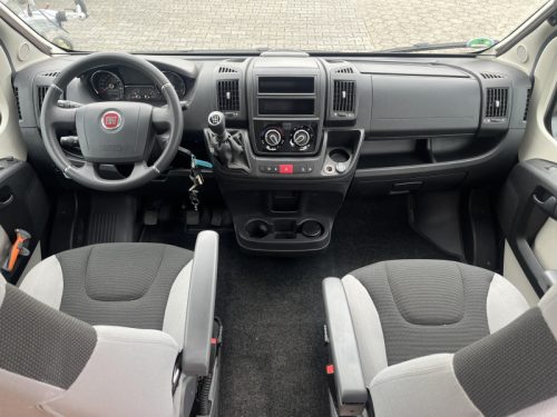 Westfalia Columbus 600 D - Winter package photo: 22