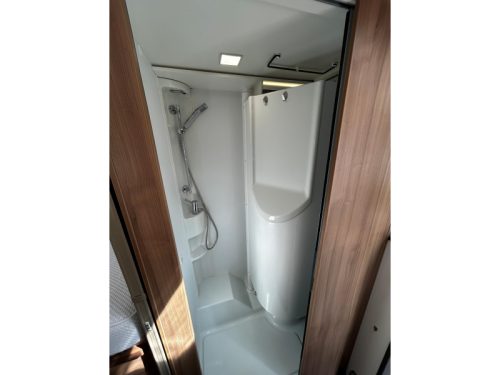 Adria Matrix Axess 600 SL Single beds - Drop-down bed photo: 15