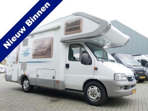 Weinsberg Meteor, Alkoven, Viel Platz 6.50 Meter Alkoven Foto: 0