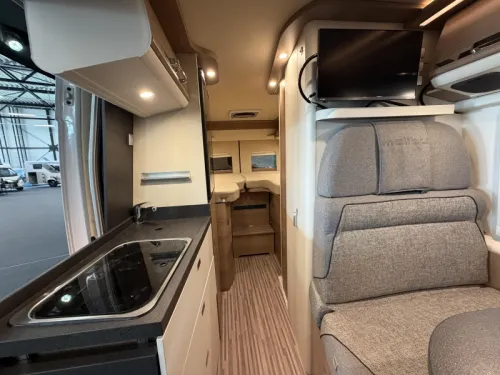 Malibu Van 640 Level system - automatic  photo: 21