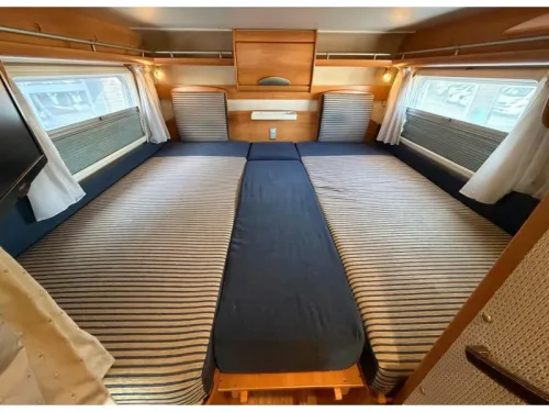 Hymer B 674 SL NL Wohnmobil ( NAP ) Foto: 7