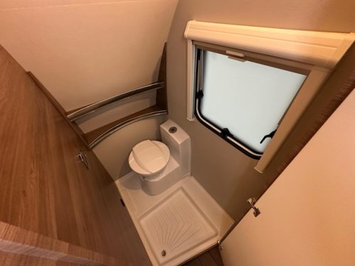 Knaus Sport 450 FU Silver Selection photo: 9