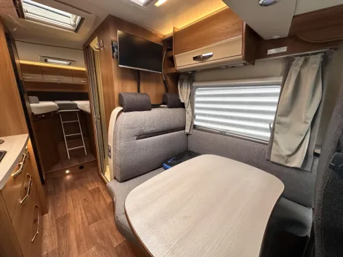 Knaus Platinum Selection 650 MEG Einzelbetten Integriert  Foto: 5